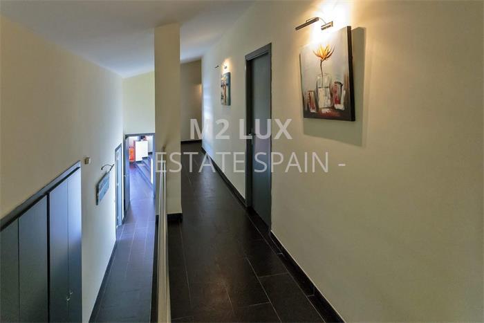 Дом в Сан-Фелиу-де-Гишольс 467 м2 №VL18815F299  - Продажа - 29 preview