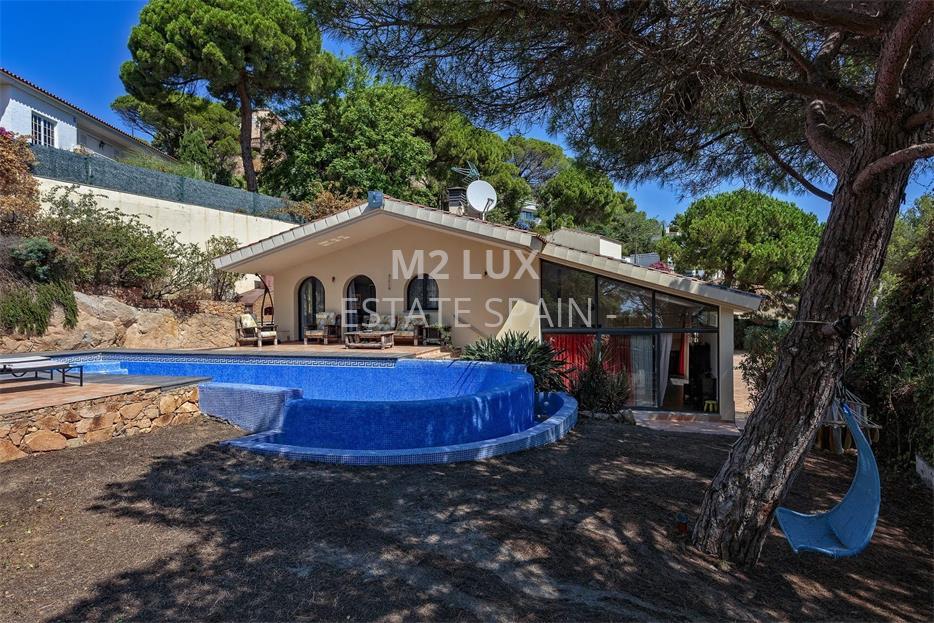 Дом в Сан-Фелиу-де-Гишольс 467 м2 №VL18815F299  - Продажа - 47 large