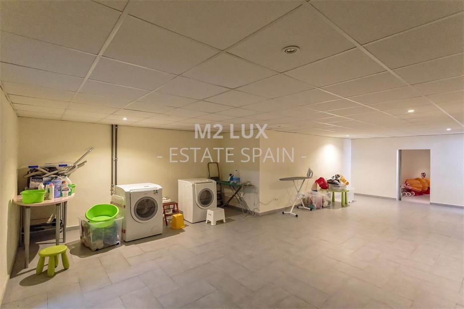 Дом в Сан-Фелиу-де-Гишольс 467 м2 №VL18815F299  - Продажа - 60 large