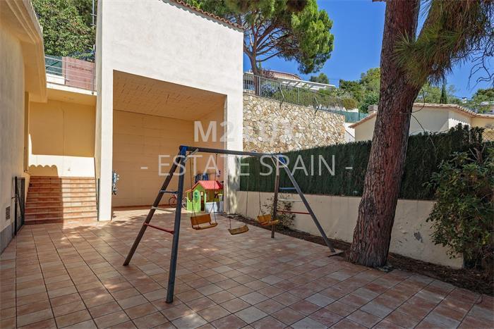 Дом в Сан-Фелиу-де-Гишольс 467 м2 №VL18815F299  - Продажа - 56 preview