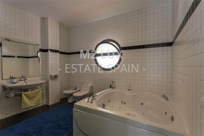 Дом в Сан-Фелиу-де-Гишольс 467 м2 №VL18815F299  - Продажа - 25 preview