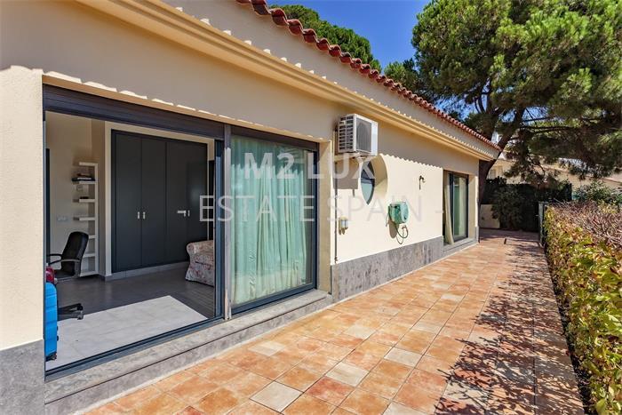 Дом в Сан-Фелиу-де-Гишольс 467 м2 №VL18815F299  - Продажа - 53 preview