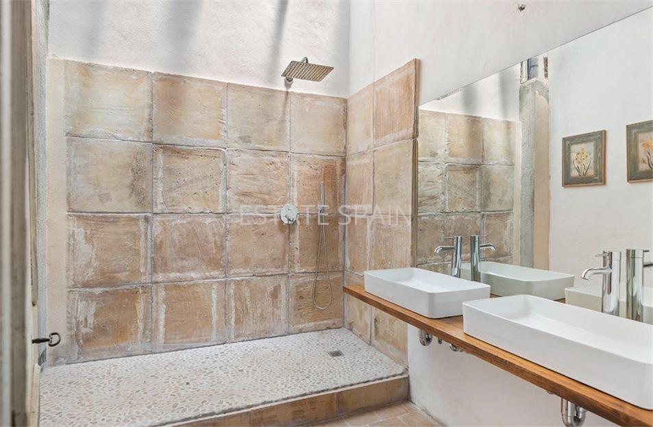 Усадьба в Феланиче 1081 м2 №VL2579B4901  - Продажа - 9 large