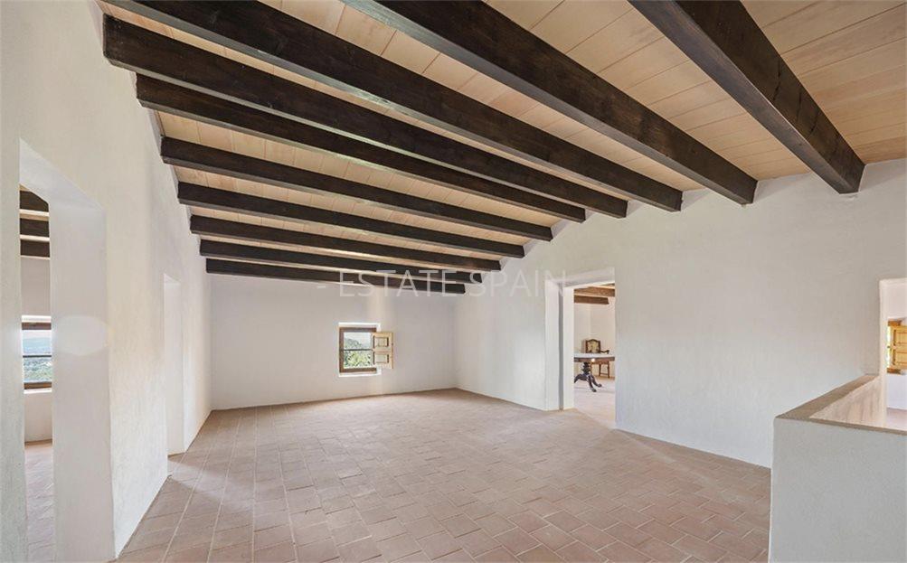 Усадьба в Феланиче 1081 м2 №VL2579B4901  - Продажа - 20 large