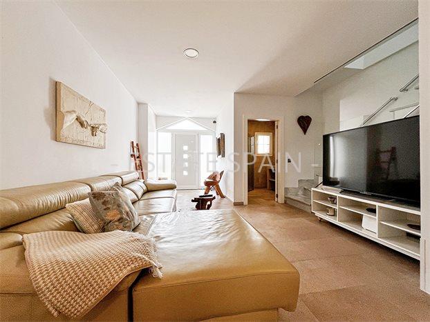 Таунхаус в Пальма-де-Майорка 147 м2 №BL2579C3B74  - Продажа - 1 preview