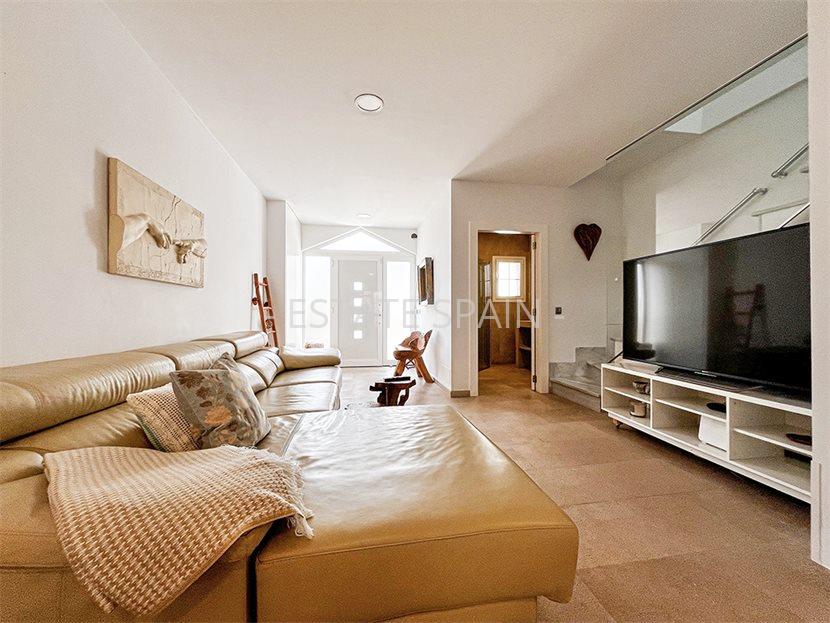 Таунхаус в Пальма-де-Майорка 147 м2 №BL2579C3B74  - Продажа - 1 large