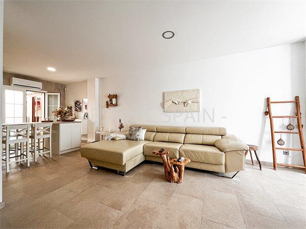 Таунхаус в Пальма-де-Майорка 147 м2 №BL2579C3B74  - Продажа - 2 preview