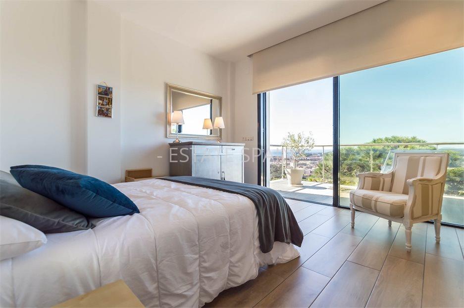 Особняк в Ллорет-де-Маре 372 м2 №VL23619C5671  - Продажа - 47 large