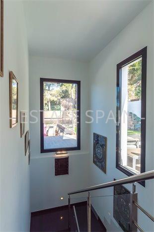 Особняк в Ллорет-де-Маре 372 м2 №VL23619C5671  - Продажа - 34 preview