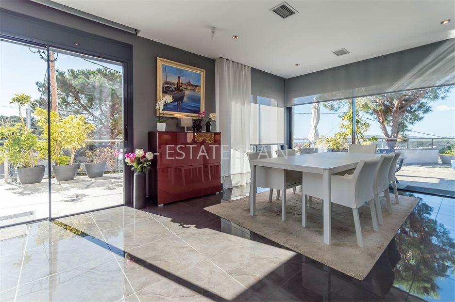 Особняк в Ллорет-де-Маре 372 м2 №VL23619C5671  - Продажа - 6 large