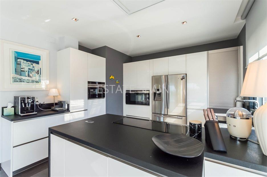 Особняк в Ллорет-де-Маре 372 м2 №VL23619C5671  - Продажа - 10 large