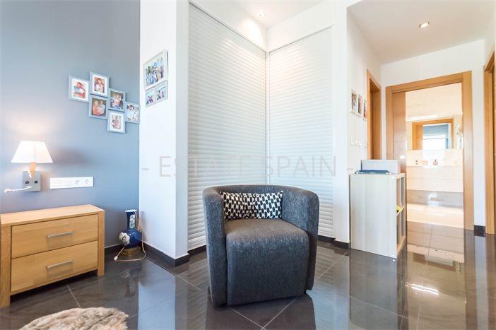 Особняк в Ллорет-де-Маре 372 м2 №VL23619C5671  - Продажа - 16 preview