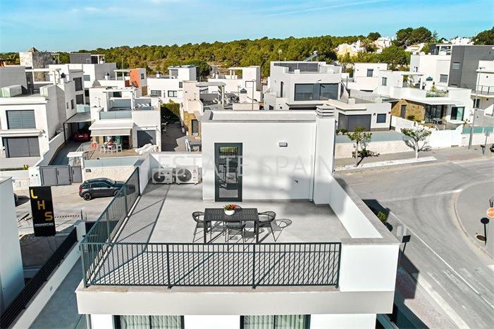 Вилла в Сан-Мигель-де-Салинас 237 м2 №VL2611649F27  - Продажа - 2 preview