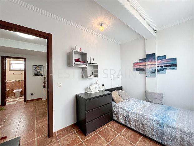 Таунхаус в Санта-Крус-де-Тенерифе 176 м2 №BL23111717D97  - Продажа - 20 preview