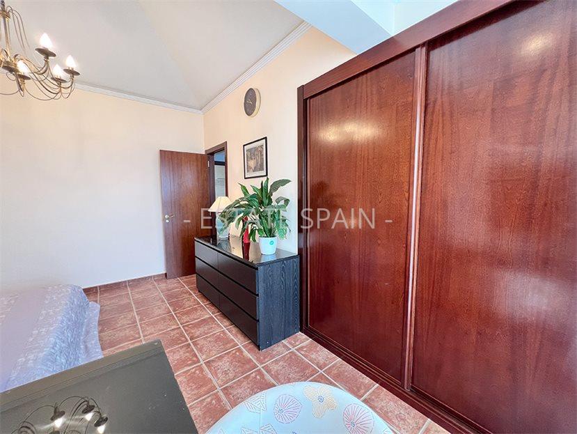 Таунхаус в Санта-Крус-де-Тенерифе 176 м2 №BL23111717D97  - Продажа - 17 large