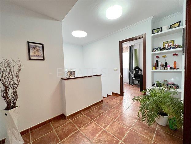 Таунхаус в Санта-Крус-де-Тенерифе 176 м2 №BL23111717D97  - Продажа - 18 preview