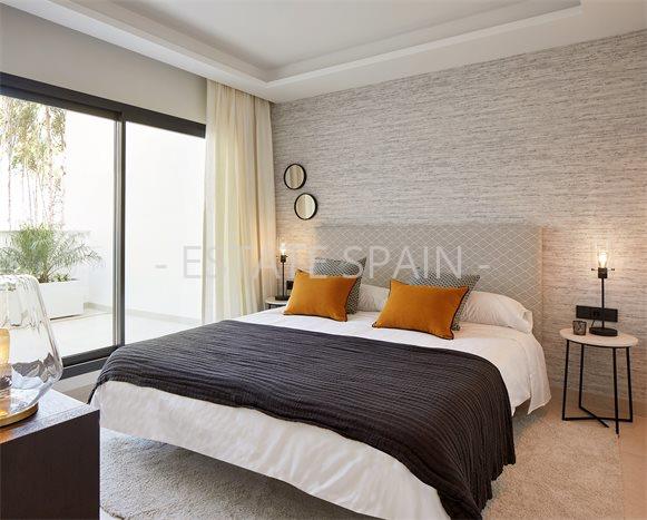 Таунхаус в Эстепоне 319 м2 №BL19498F7C9  - Продажа - 9 preview