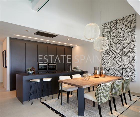 Таунхаус в Эстепоне 319 м2 №BL19498F7C9  - Продажа - 19 preview